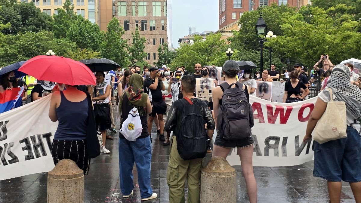 ABD’de Trump ve Netanyahu karşıtı protesto: Özgür Filistin, Özgür İran